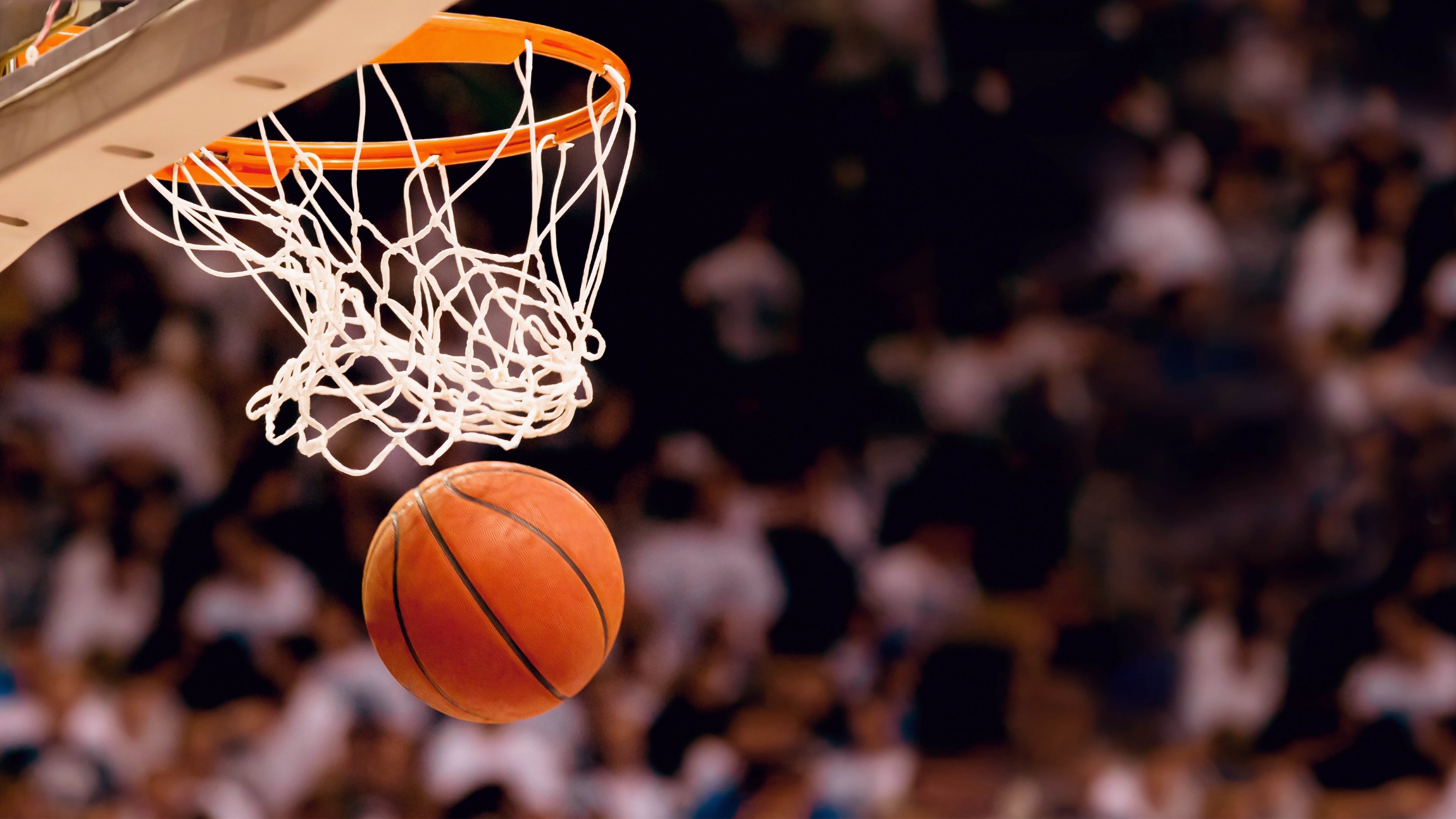 奥亚尔萨瓦尔的节奏魔法，NBA季后赛之夜的另类掌控者
